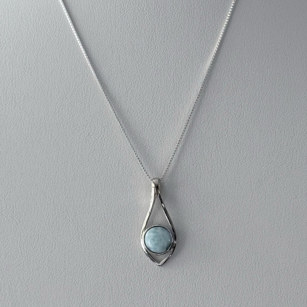 925 Sterling Silver Natural Larimar Teardrop Necklace! NEW!